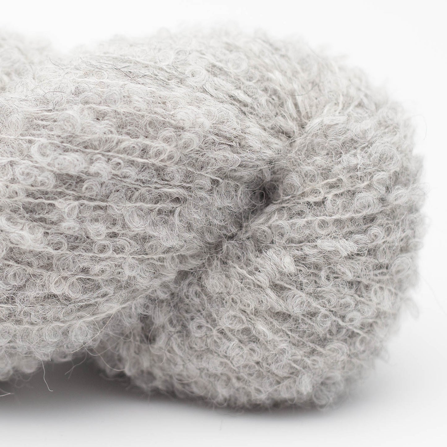 ALPAKA BOUCLÉ