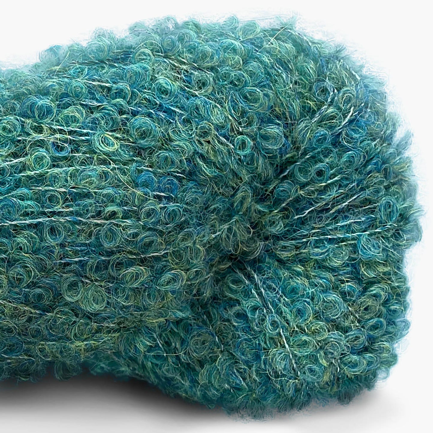 ALPAKA BOUCLÉ