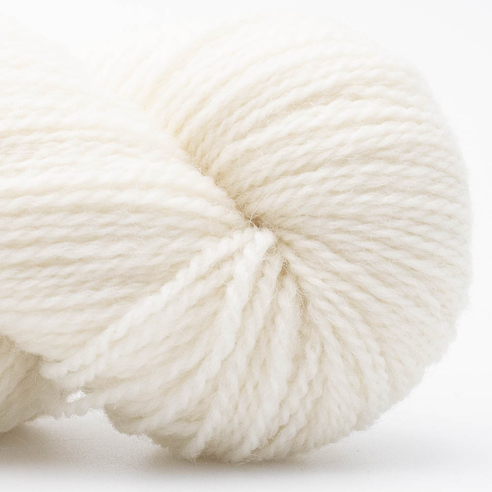 BRITISH BLUE WOOL FINGERING