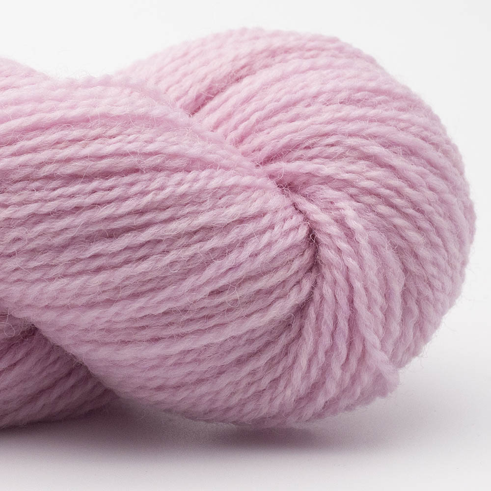 BRITISH BLUE WOOL FINGERING